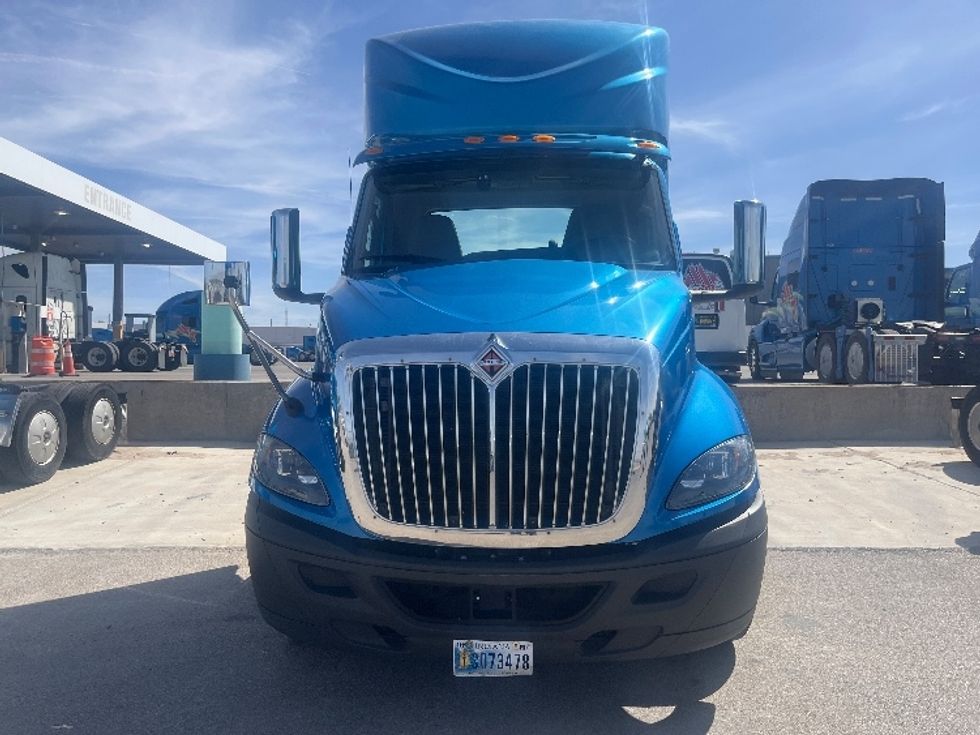 2019 International RH613 RH photo 2