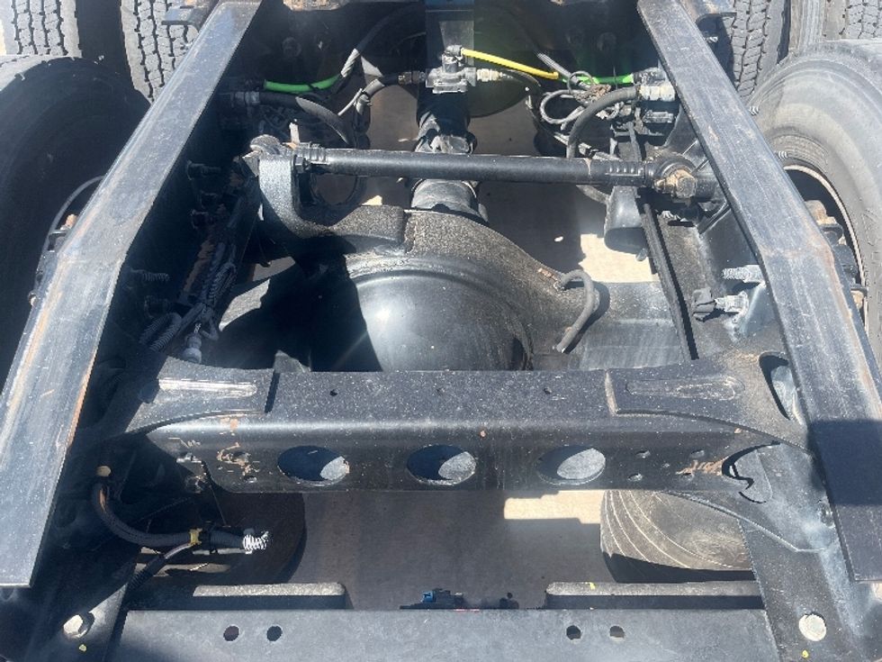 2019 International RH613 RH photo 6