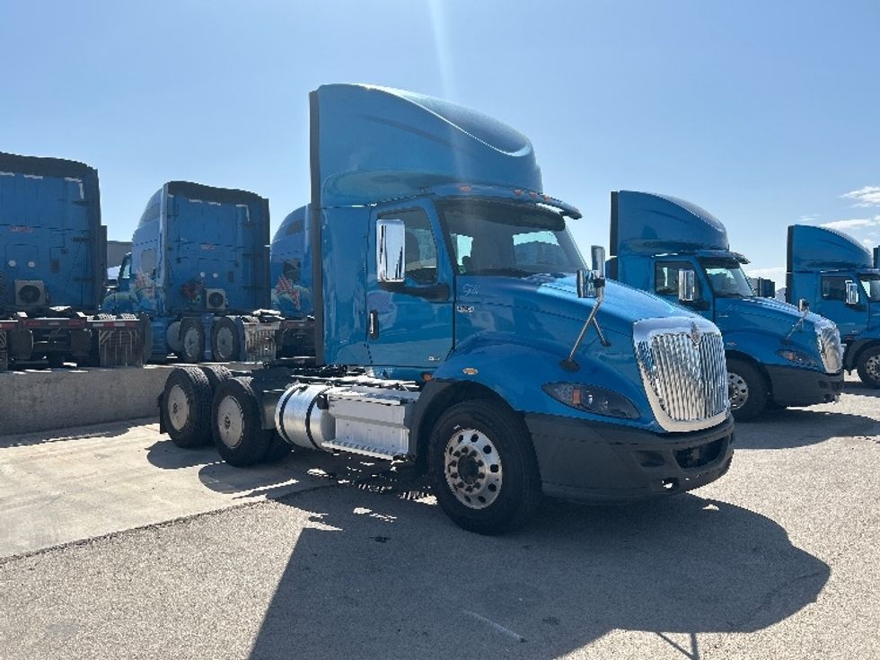 Day Cab Tractor-Heavy Duty Tractors-International-2019-RH613-El Paso-TX-257,590\n\t\tmiles-$ 31,000 - Image 1