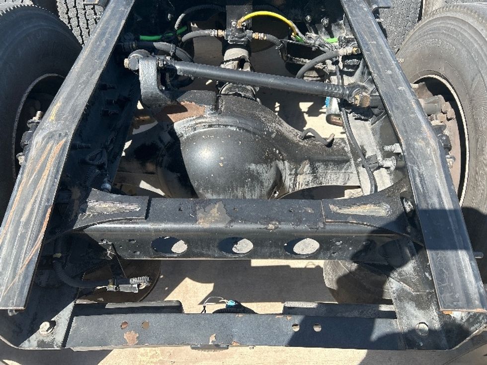 Day Cab Tractor-Heavy Duty Tractors-International-2019-RH613-El Paso-TX-257,590\n\t\tmiles-$ 31,000 - Image 6