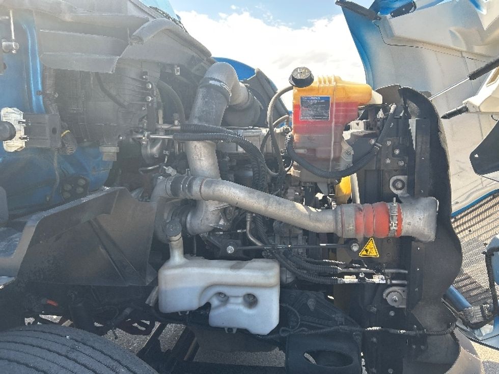 Day Cab Tractor-Heavy Duty Tractors-International-2019-RH613-El Paso-TX-267,479\n\t\tmiles-$ 31,000 - Image 14