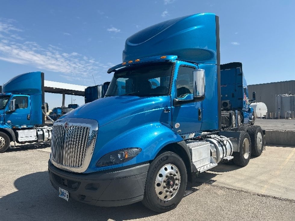 Day Cab Tractor-Heavy Duty Tractors-International-2019-RH613-El Paso-TX-267,479\n\t\tmiles-$ 31,000 - Image 3