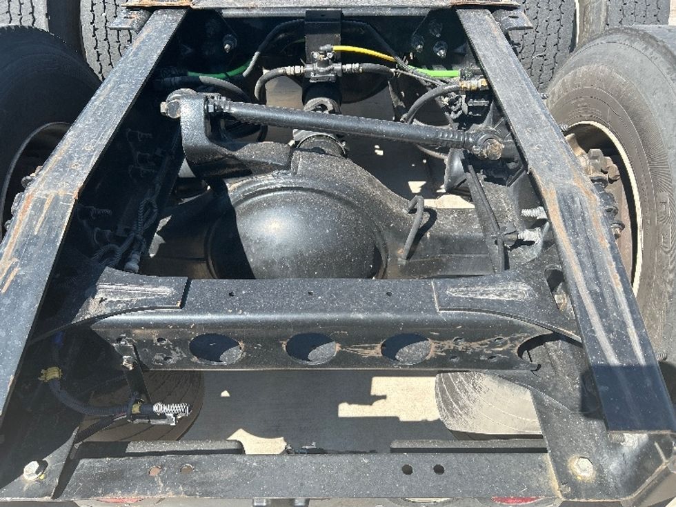 Day Cab Tractor-Heavy Duty Tractors-International-2019-RH613-El Paso-TX-267,479\n\t\tmiles-$ 31,000 - Image 6