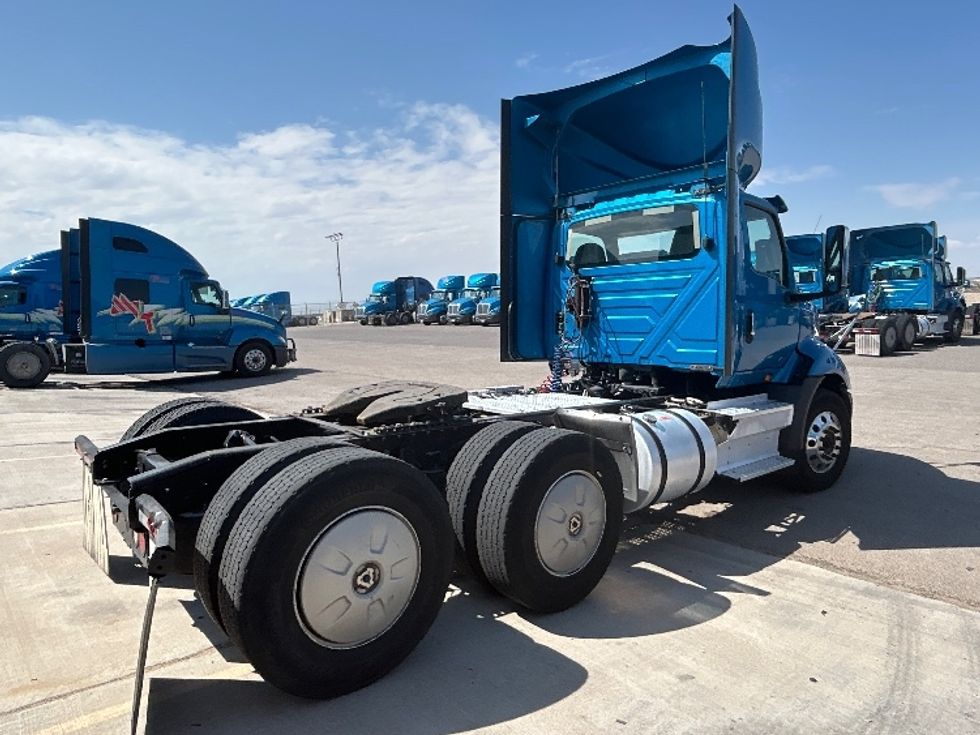 Day Cab Tractor-Heavy Duty Tractors-International-2019-RH613-El Paso-TX-267,479\n\t\tmiles-$ 31,000 - Image 7