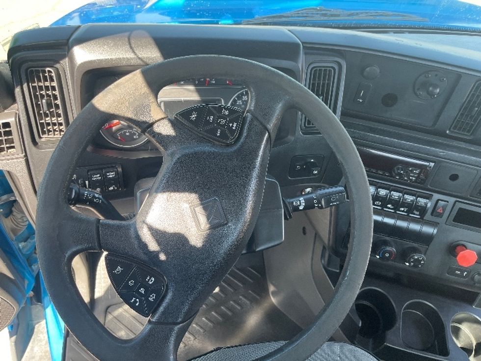 Day Cab Tractor-Heavy Duty Tractors-International-2019-RH613-El Paso-TX-271,309\n\t\tmiles-$ 31,000 - Image 11