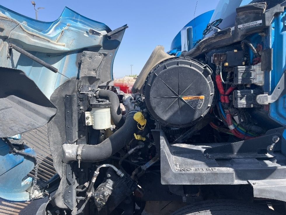 Day Cab Tractor-Heavy Duty Tractors-International-2019-RH613-El Paso-TX-271,309\n\t\tmiles-$ 31,000 - Image 16