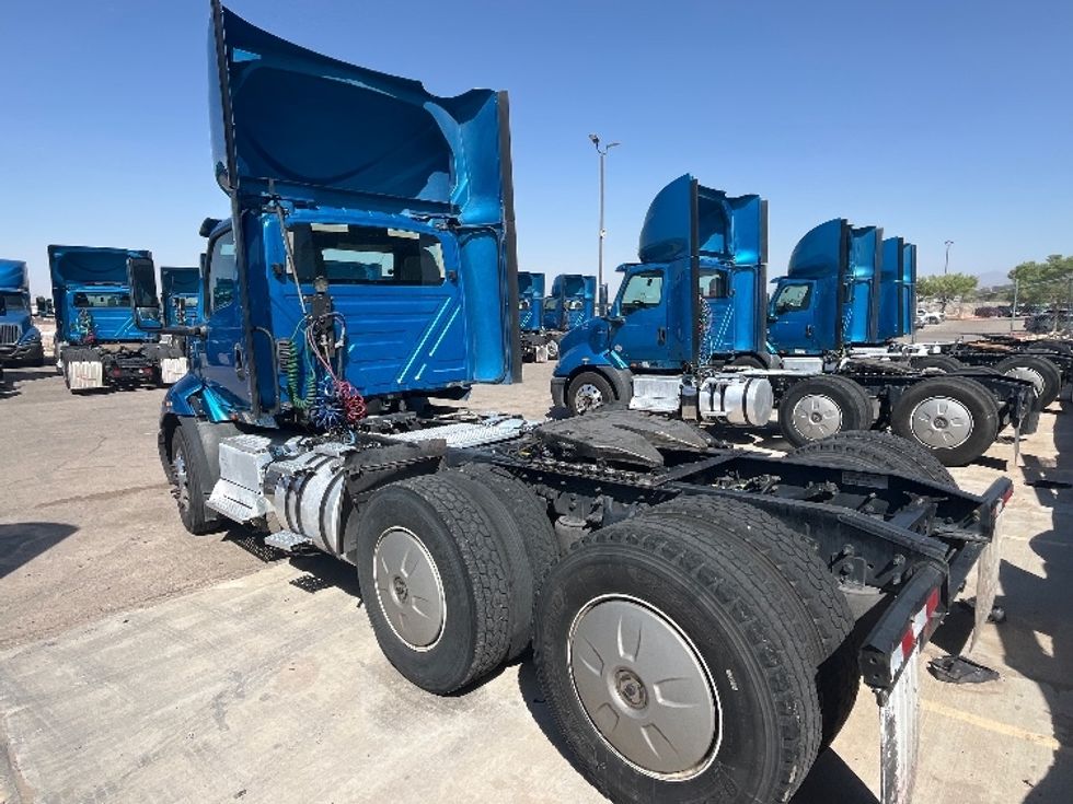 Day Cab Tractor-Heavy Duty Tractors-International-2019-RH613-El Paso-TX-271,309\n\t\tmiles-$ 31,000 - Image 5