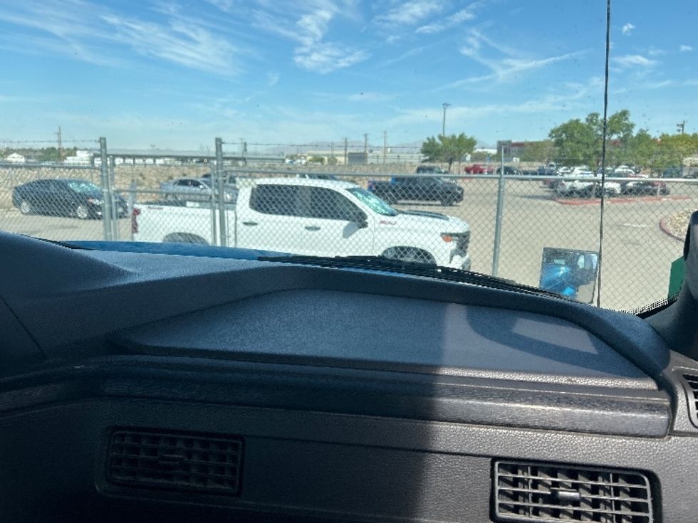 Day Cab Tractor-Heavy Duty Tractors-International-2019-RH613-El Paso-TX-271,479\n\t\tmiles-$ 31,000 - Image 13