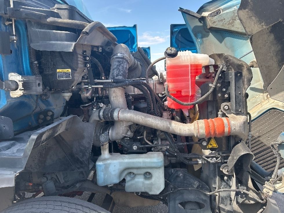 Day Cab Tractor-Heavy Duty Tractors-International-2019-RH613-El Paso-TX-271,479\n\t\tmiles-$ 31,000 - Image 15