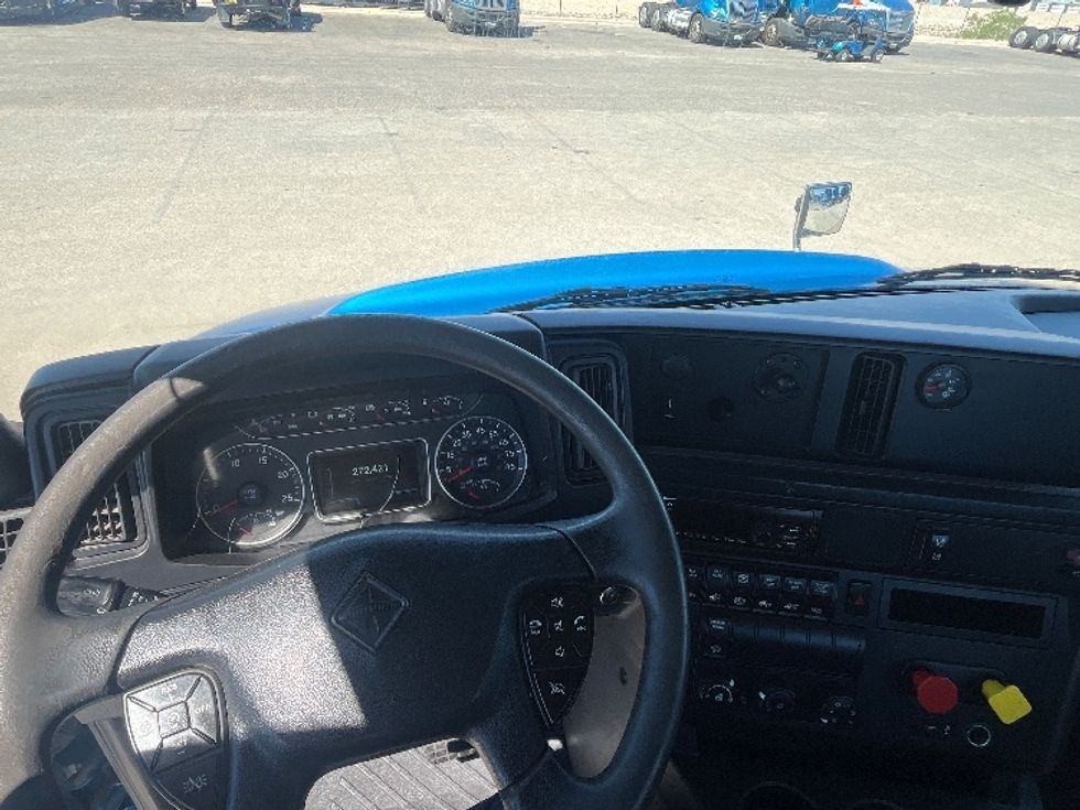 Day Cab Tractor-Heavy Duty Tractors-International-2019-RH613-El Paso-TX-272,425\n\t\tmiles-$ 31,000 - Image 11