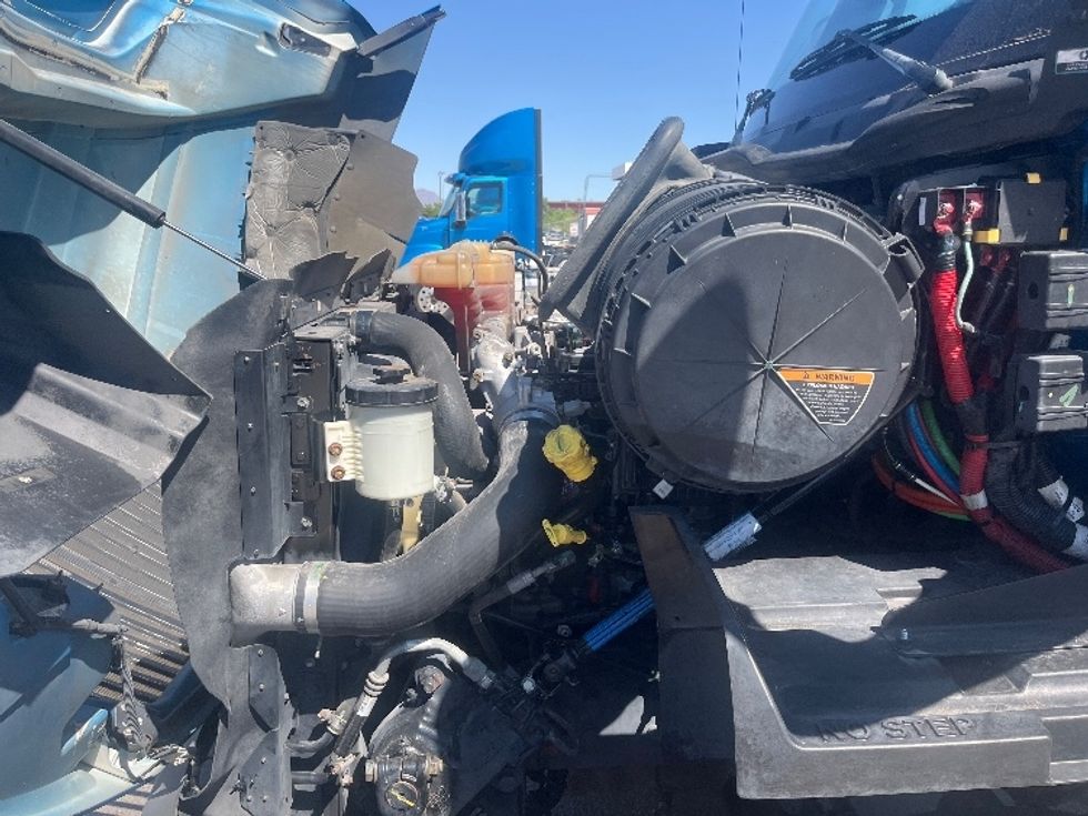 Day Cab Tractor-Heavy Duty Tractors-International-2019-RH613-El Paso-TX-272,425\n\t\tmiles-$ 31,000 - Image 16