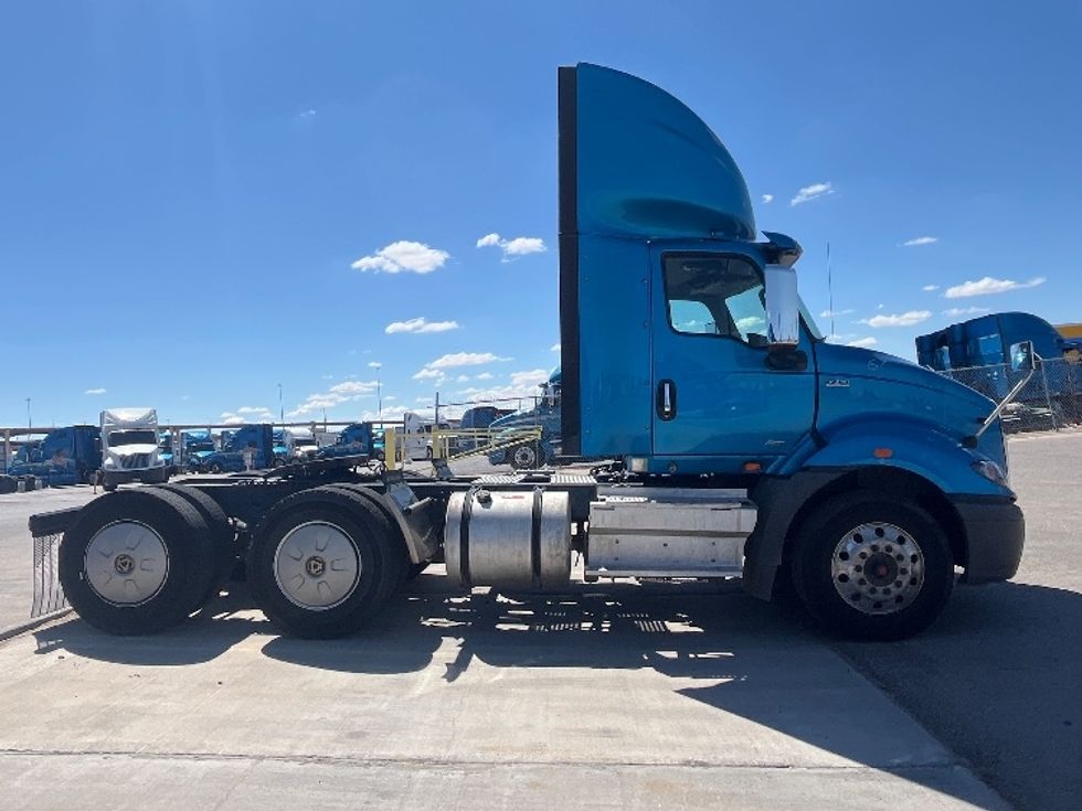 Day Cab Tractor-Heavy Duty Tractors-International-2019-RH613-El Paso-TX-272,425\n\t\tmiles-$ 31,000 - Image 8