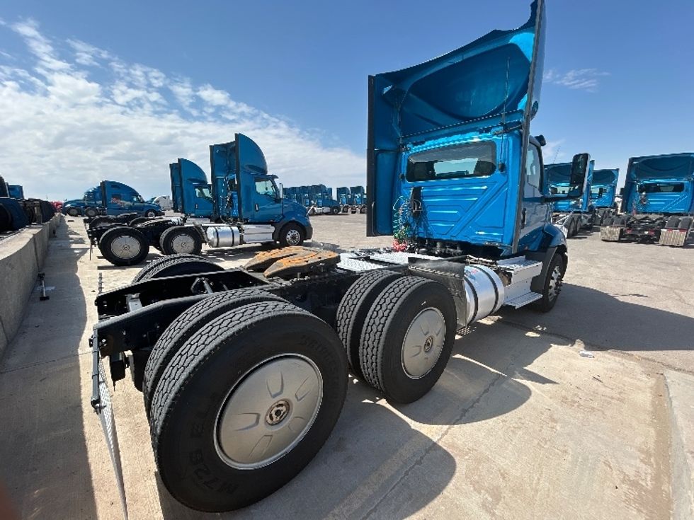 Day Cab Tractor-Heavy Duty Tractors-International-2019-RH613-El Paso-TX-326,792\n\t\tmiles-$ 29,250 - Image 7