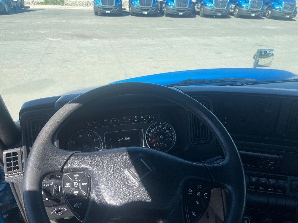 Day Cab Tractor-Heavy Duty Tractors-International-2019-RH613-El Paso-TX-341,658\n\t\tmiles-$ 28,500 - Image 11