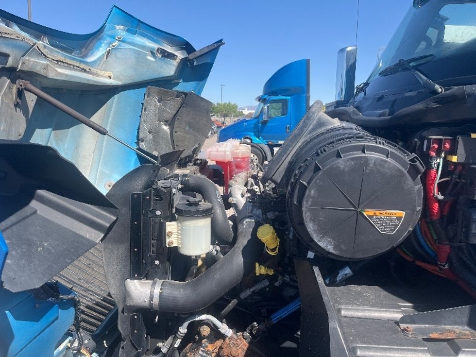 Day Cab Tractor-Heavy Duty Tractors-International-2019-RH613-El Paso-TX-341,658\n\t\tmiles-$ 28,500 - Image 16