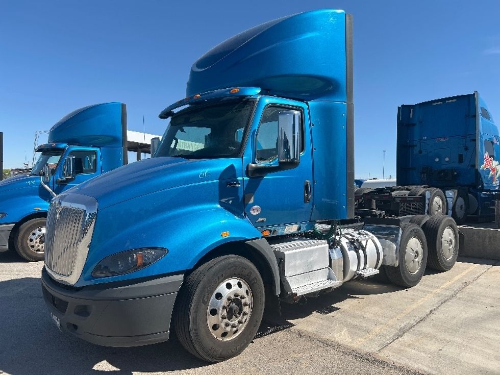 Day Cab Tractor-Heavy Duty Tractors-International-2019-RH613-El Paso-TX-349,819\n\t\tmiles-$ 28,000 - Image 3