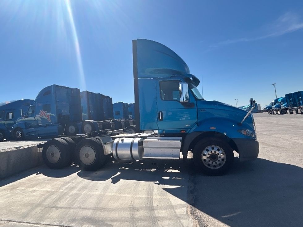 Day Cab Tractor-Heavy Duty Tractors-International-2019-RH613-El Paso-TX-349,819\n\t\tmiles-$ 28,000 - Image 8