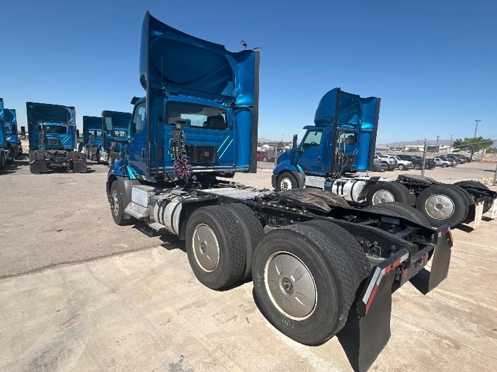 Day Cab Tractor-Heavy Duty Tractors-International-2019-RH613-El Paso-TX-350,840\n\t\tmiles-$ 28,000 - Image 5