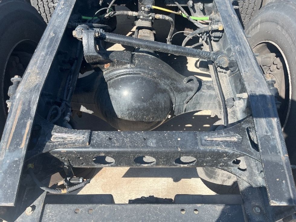 Day Cab Tractor-Heavy Duty Tractors-International-2019-RH613-El Paso-TX-357,765\n\t\tmiles-$ 27,500 - Image 6