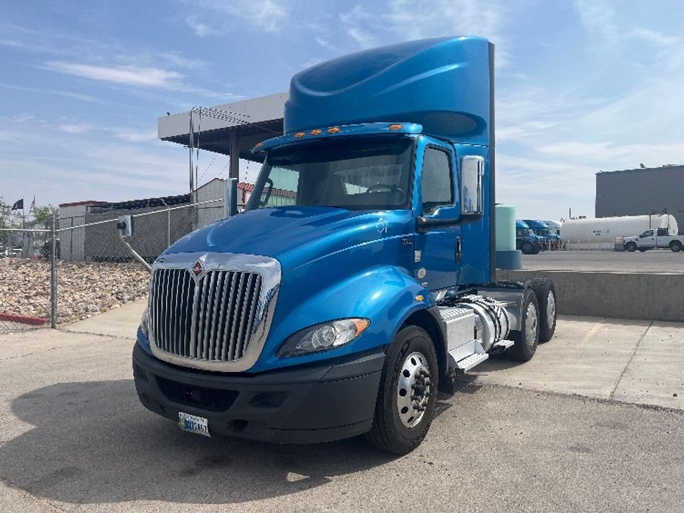 2019 International RH613 RH photo 3
