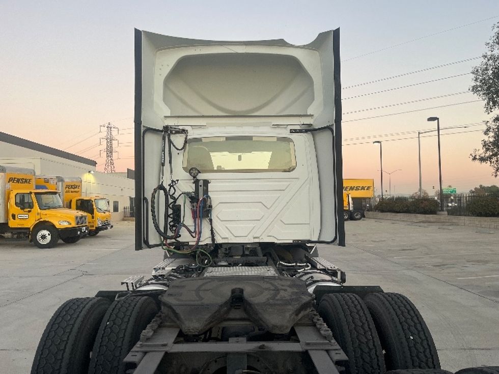 Day Cab Tractor-Heavy Duty Tractors-International-2019-RH613-Fontana-CA-454,511\n\t\tmiles-$ 21,000 - Image 15