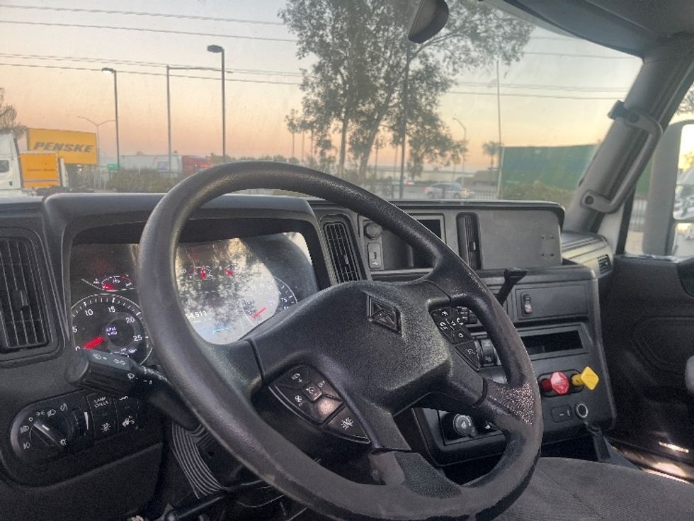 Day Cab Tractor-Heavy Duty Tractors-International-2019-RH613-Fontana-CA-454,511\n\t\tmiles-$ 21,000 - Image 8
