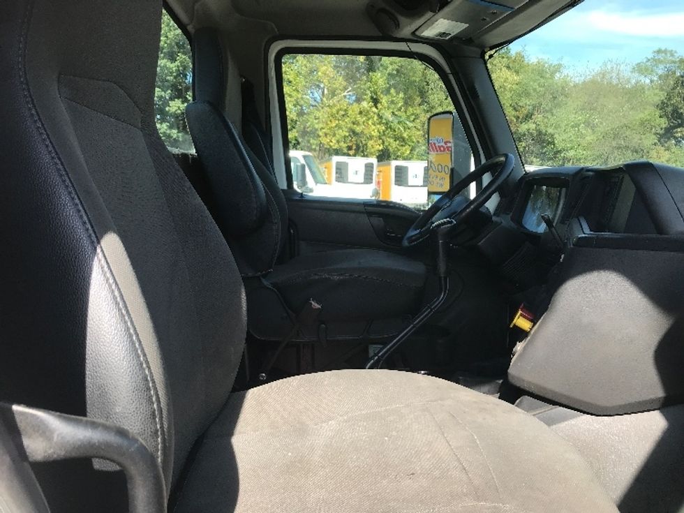 Day Cab Tractor-Heavy Duty Tractors-International-2019-RH613-Harrisburg-PA-265,909\n\t\tmiles-$ 24,500 - Image 14