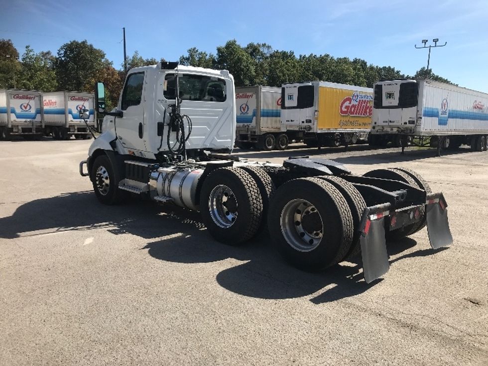 Day Cab Tractor-Heavy Duty Tractors-International-2019-RH613-Harrisburg-PA-265,909\n\t\tmiles-$ 24,500 - Image 5