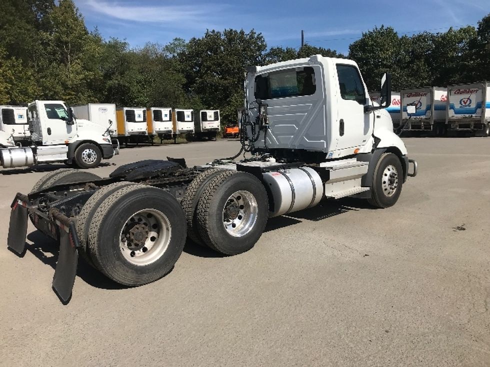 Day Cab Tractor-Heavy Duty Tractors-International-2019-RH613-Harrisburg-PA-265,909\n\t\tmiles-$ 24,500 - Image 7