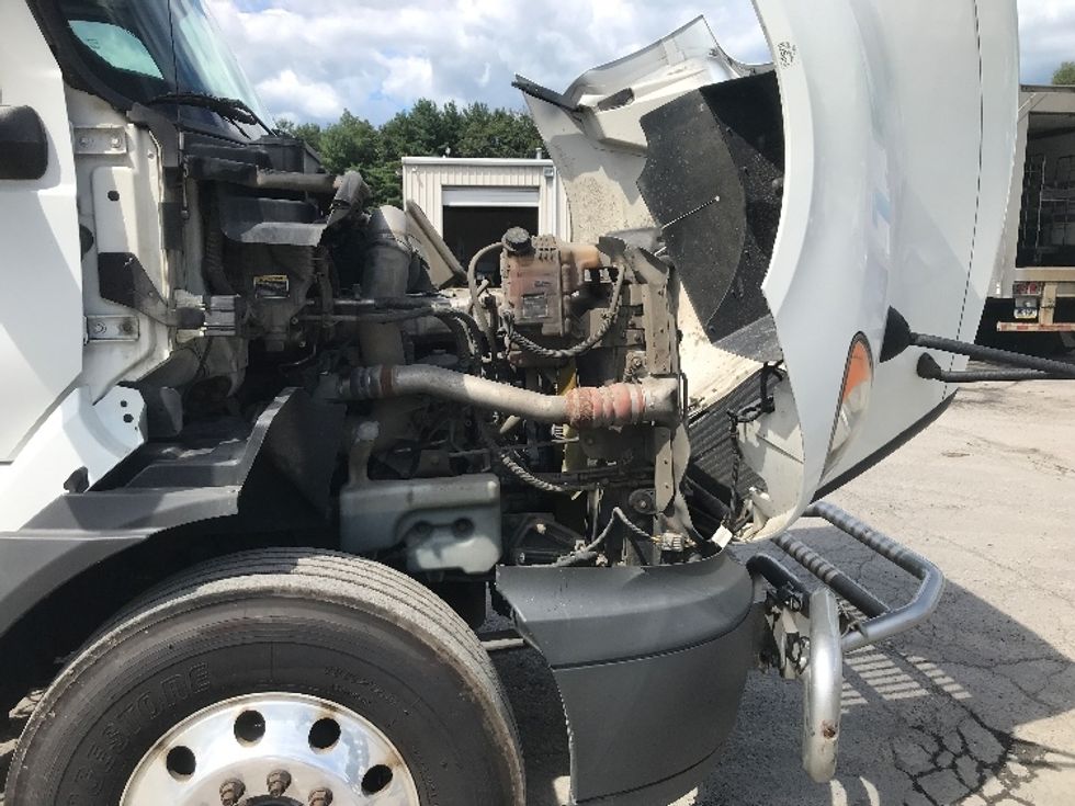 Day Cab Tractor-Heavy Duty Tractors-International-2019-RH613-Harrisburg-PA-283,025\n\t\tmiles-$ 24,500 - Image 15