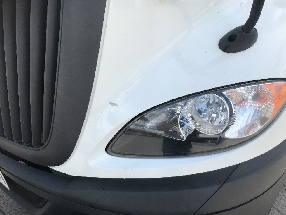 Day Cab Tractor-Heavy Duty Tractors-International-2019-RH613-Harrisburg-PA-283,025\n\t\tmiles-$ 24,500 - Image 18