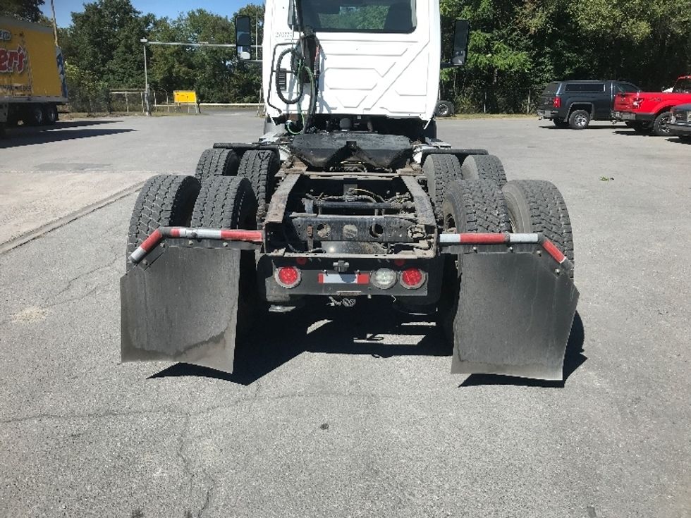 Day Cab Tractor-Heavy Duty Tractors-International-2019-RH613-Harrisburg-PA-292,336\n\t\tmiles-$ 24,500 - Image 6