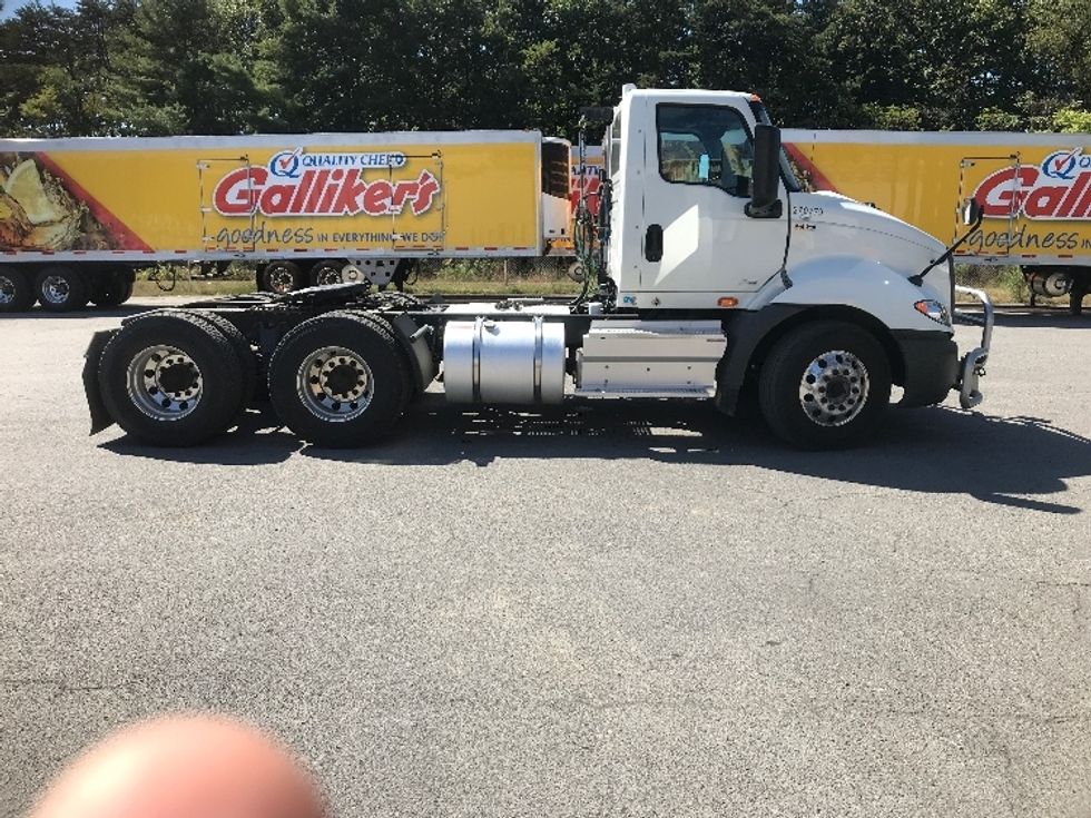Day Cab Tractor-Heavy Duty Tractors-International-2019-RH613-Harrisburg-PA-292,336\n\t\tmiles-$ 24,500 - Image 8