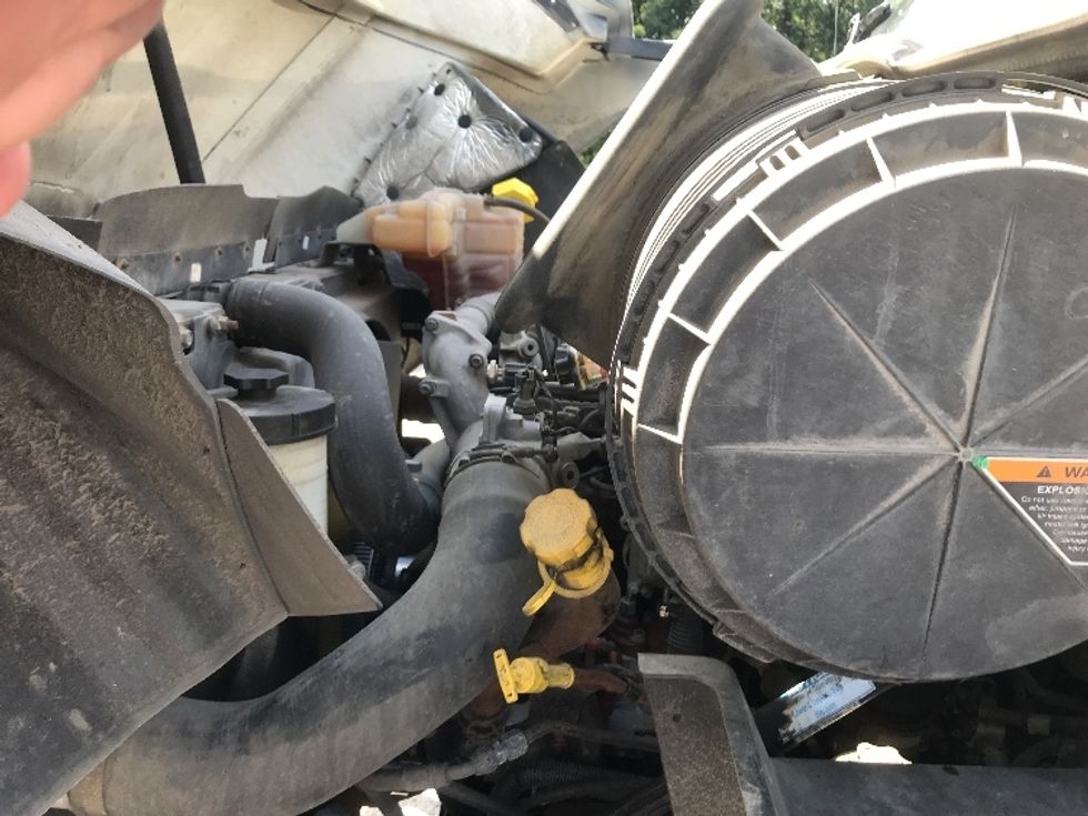 Day Cab Tractor-Heavy Duty Tractors-International-2019-RH613-Harrisburg-PA-295,901\n\t\tmiles-$ 24,500 - Image 16