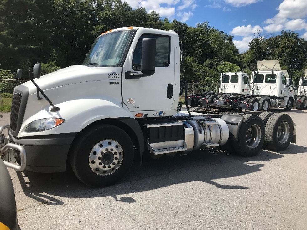 Day Cab Tractor-Heavy Duty Tractors-International-2019-RH613-Harrisburg-PA-295,901\n\t\tmiles-$ 24,500 - Image 3