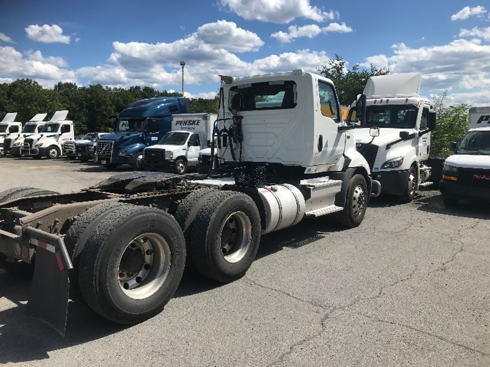 Day Cab Tractor-Heavy Duty Tractors-International-2019-RH613-Harrisburg-PA-295,901\n\t\tmiles-$ 24,500 - Image 7