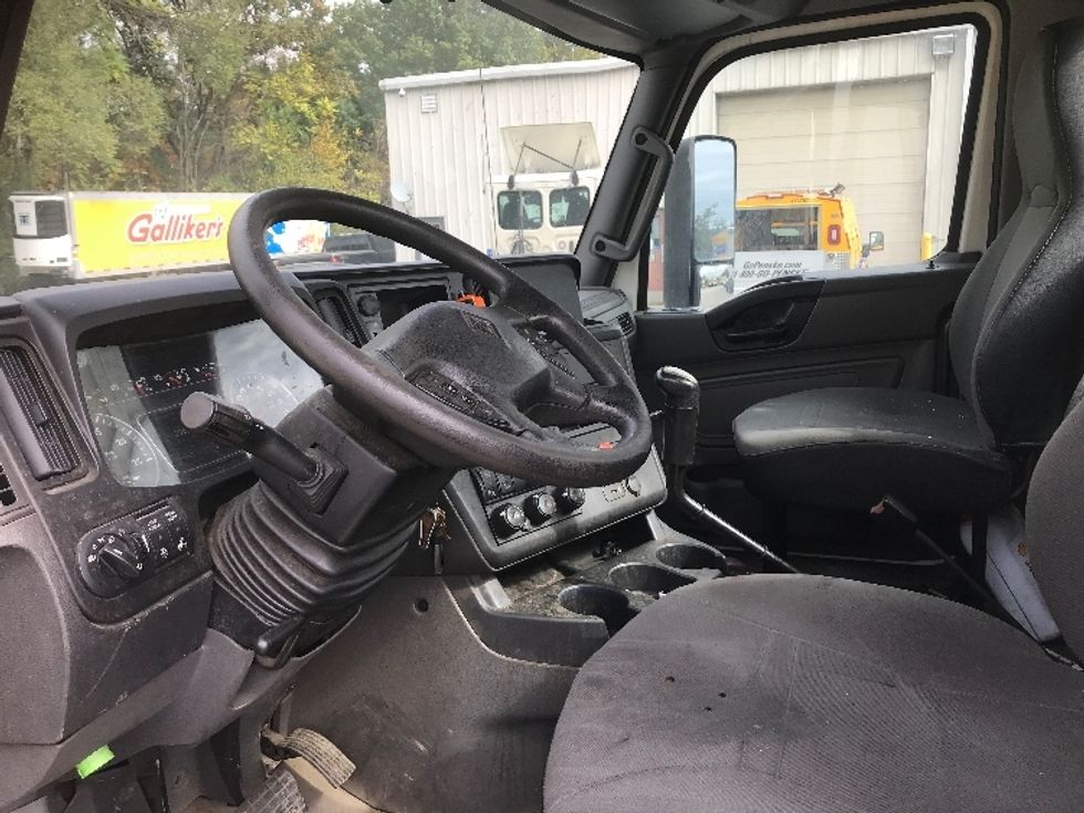 Day Cab Tractor-Heavy Duty Tractors-International-2019-RH613-Harrisburg-PA-296,413\n\t\tmiles-$ 24,500 - Image 10