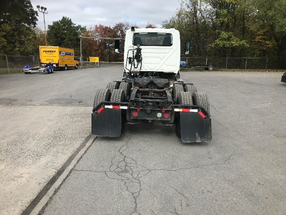Day Cab Tractor-Heavy Duty Tractors-International-2019-RH613-Harrisburg-PA-296,413\n\t\tmiles-$ 24,500 - Image 6