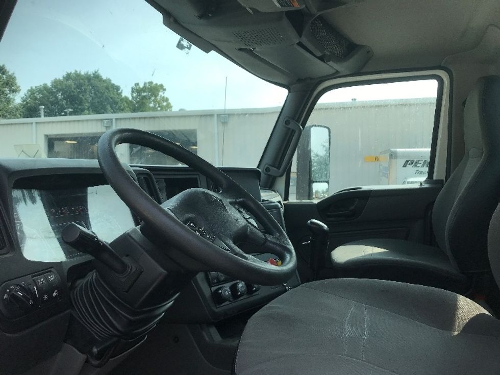 Day Cab Tractor-Heavy Duty Tractors-International-2019-RH613-Harrisburg-PA-299,195\n\t\tmiles-$ 24,500 - Image 10