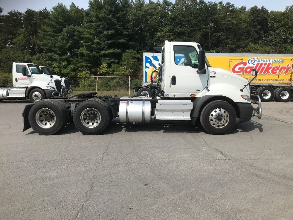 Day Cab Tractor-Heavy Duty Tractors-International-2019-RH613-Harrisburg-PA-299,195\n\t\tmiles-$ 24,500 - Image 8