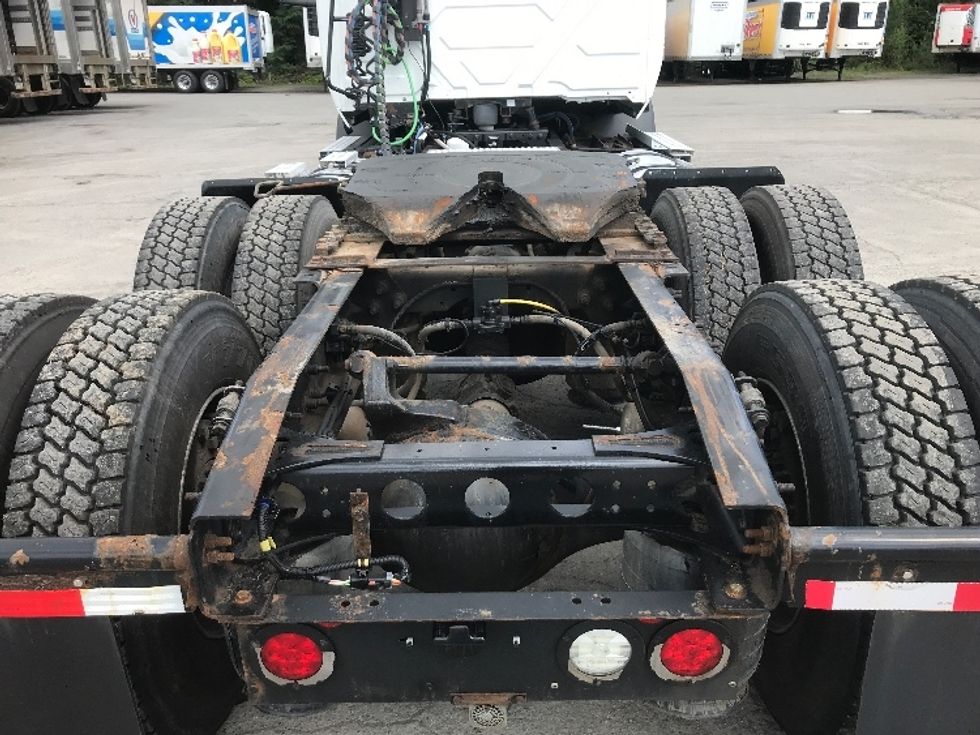 Day Cab Tractor-Heavy Duty Tractors-International-2019-RH613-Harrisburg-PA-303,788\n\t\tmiles-$ 24,500 - Image 6