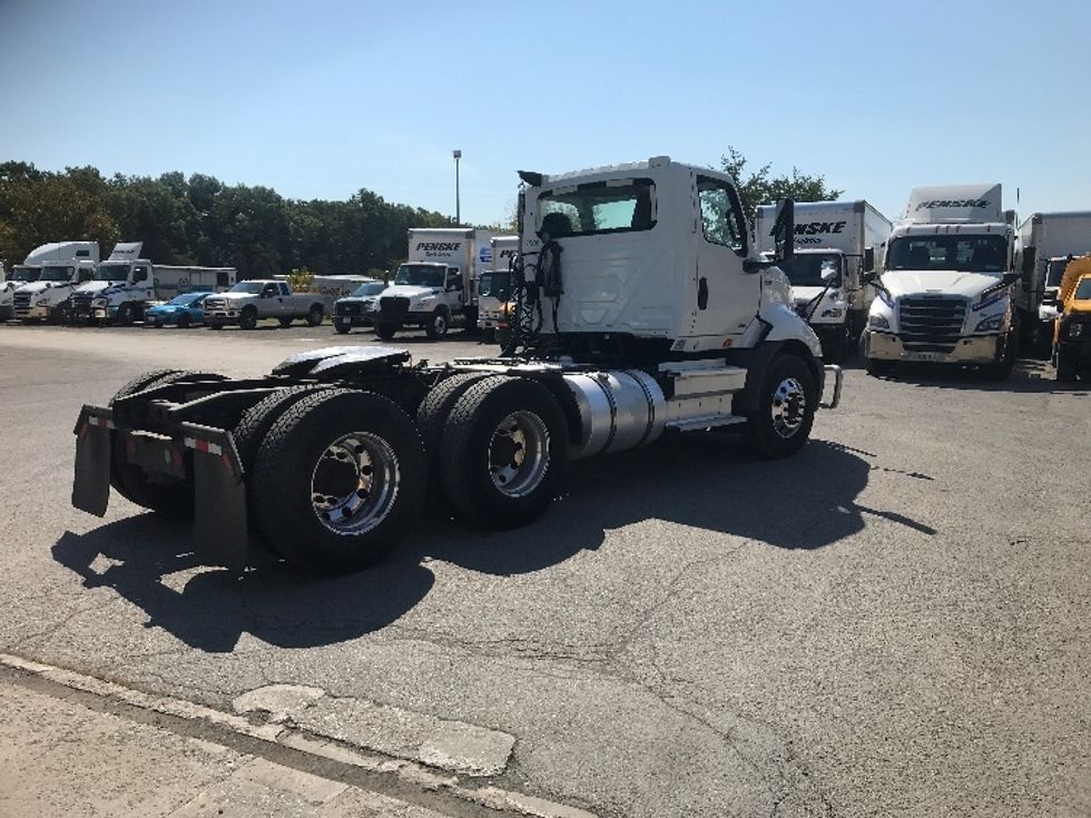 Day Cab Tractor-Heavy Duty Tractors-International-2019-RH613-Harrisburg-PA-304,985\n\t\tmiles-$ 24,500 - Image 7