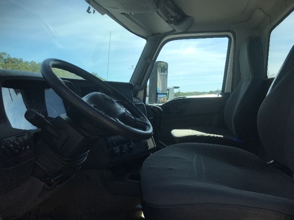 Day Cab Tractor-Heavy Duty Tractors-International-2019-RH613-Harrisburg-PA-307,306\n\t\tmiles-$ 24,500 - Image 10
