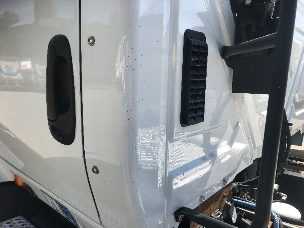 Day Cab Tractor-Heavy Duty Tractors-International-2019-RH613-Harrisburg-PA-307,306\n\t\tmiles-$ 24,500 - Image 18