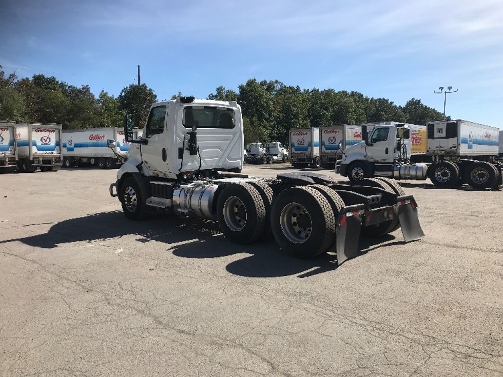 Day Cab Tractor-Heavy Duty Tractors-International-2019-RH613-Harrisburg-PA-307,306\n\t\tmiles-$ 24,500 - Image 5