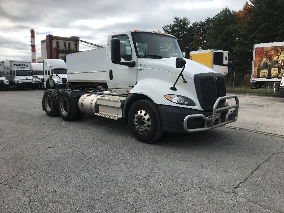 Day Cab Tractor-Heavy Duty Tractors-International-2019-RH613-Harrisburg-PA-308,857\n\t\tmiles-$ 24,500 - Image 1