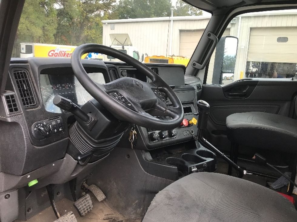 Day Cab Tractor-Heavy Duty Tractors-International-2019-RH613-Harrisburg-PA-308,857\n\t\tmiles-$ 24,500 - Image 10