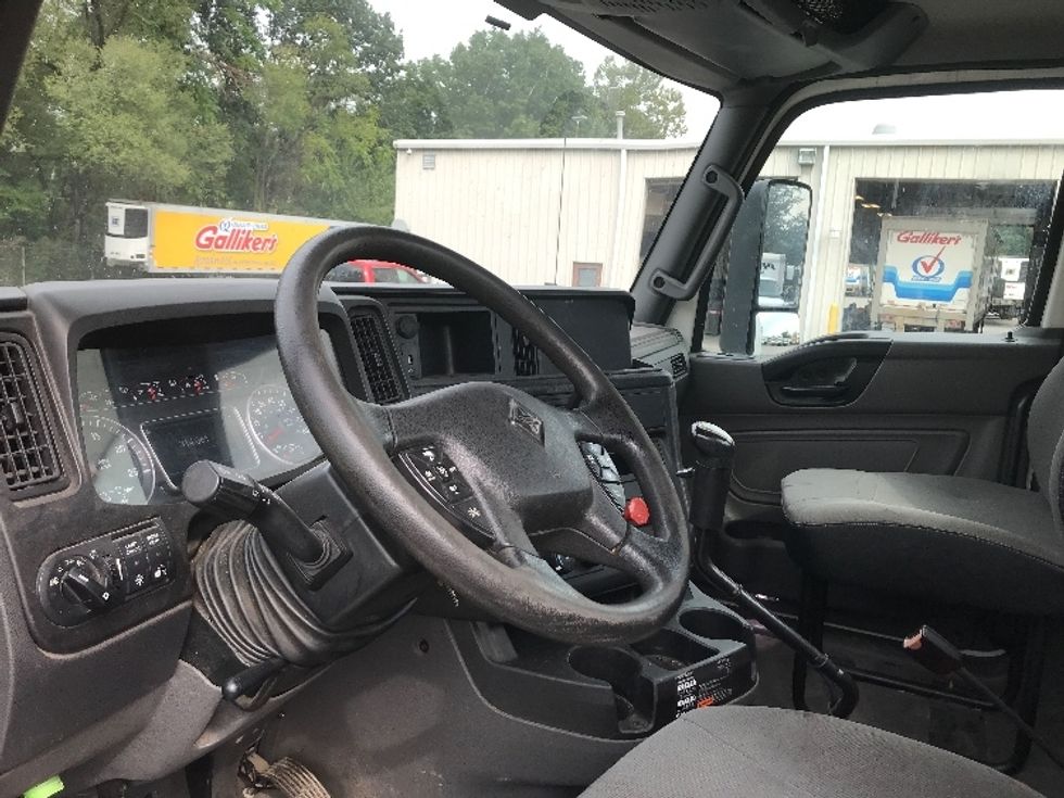 Day Cab Tractor-Heavy Duty Tractors-International-2019-RH613-Harrisburg-PA-314,056\n\t\tmiles-$ 24,500 - Image 10
