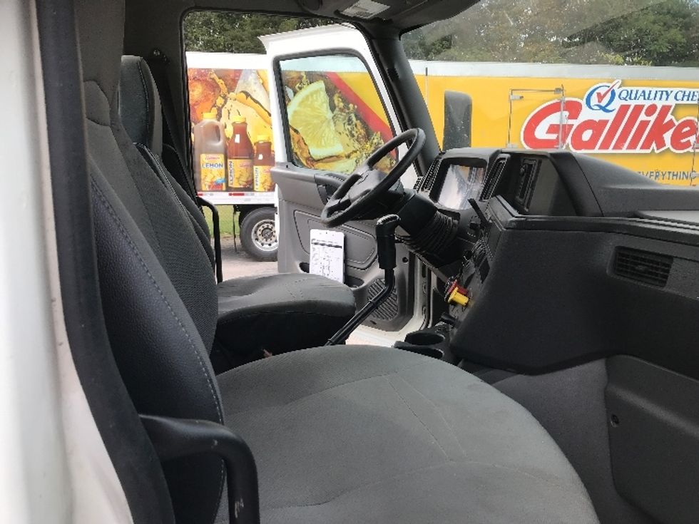 Day Cab Tractor-Heavy Duty Tractors-International-2019-RH613-Harrisburg-PA-314,056\n\t\tmiles-$ 24,500 - Image 14