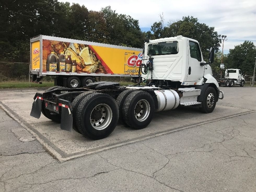 Day Cab Tractor-Heavy Duty Tractors-International-2019-RH613-Harrisburg-PA-314,056\n\t\tmiles-$ 24,500 - Image 7